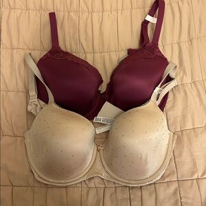 NWT Victorias Secret Body by Victoria Bra Bundle 38DDD